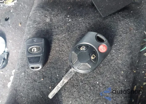 2017 Ford Escape Se z USA, uszkodzony, nr VIN 1FMCU0GD8HUC61838